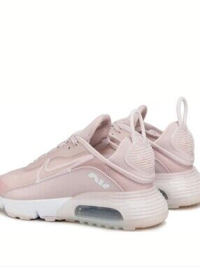 Women's Nike Airmax 2090 Pink Athletic Sneakers, Size 8